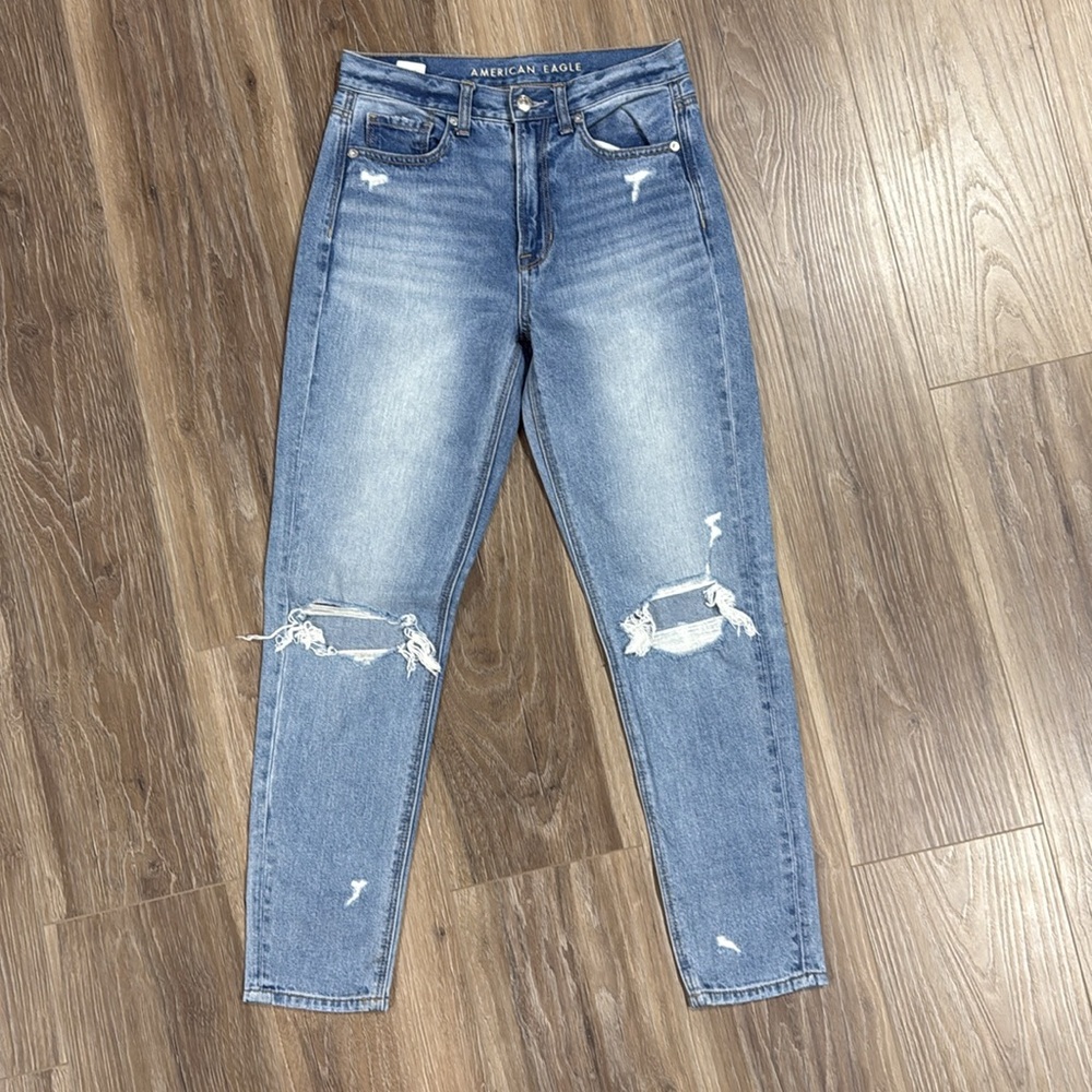 New American Eagle Mom Jean
